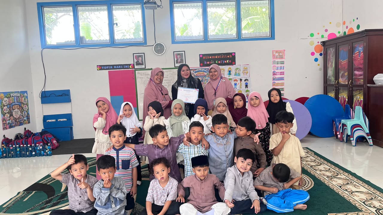  Chef Cilik Bersama Guru Tamu Mama Theo Yuk Membuat Roti Bakar